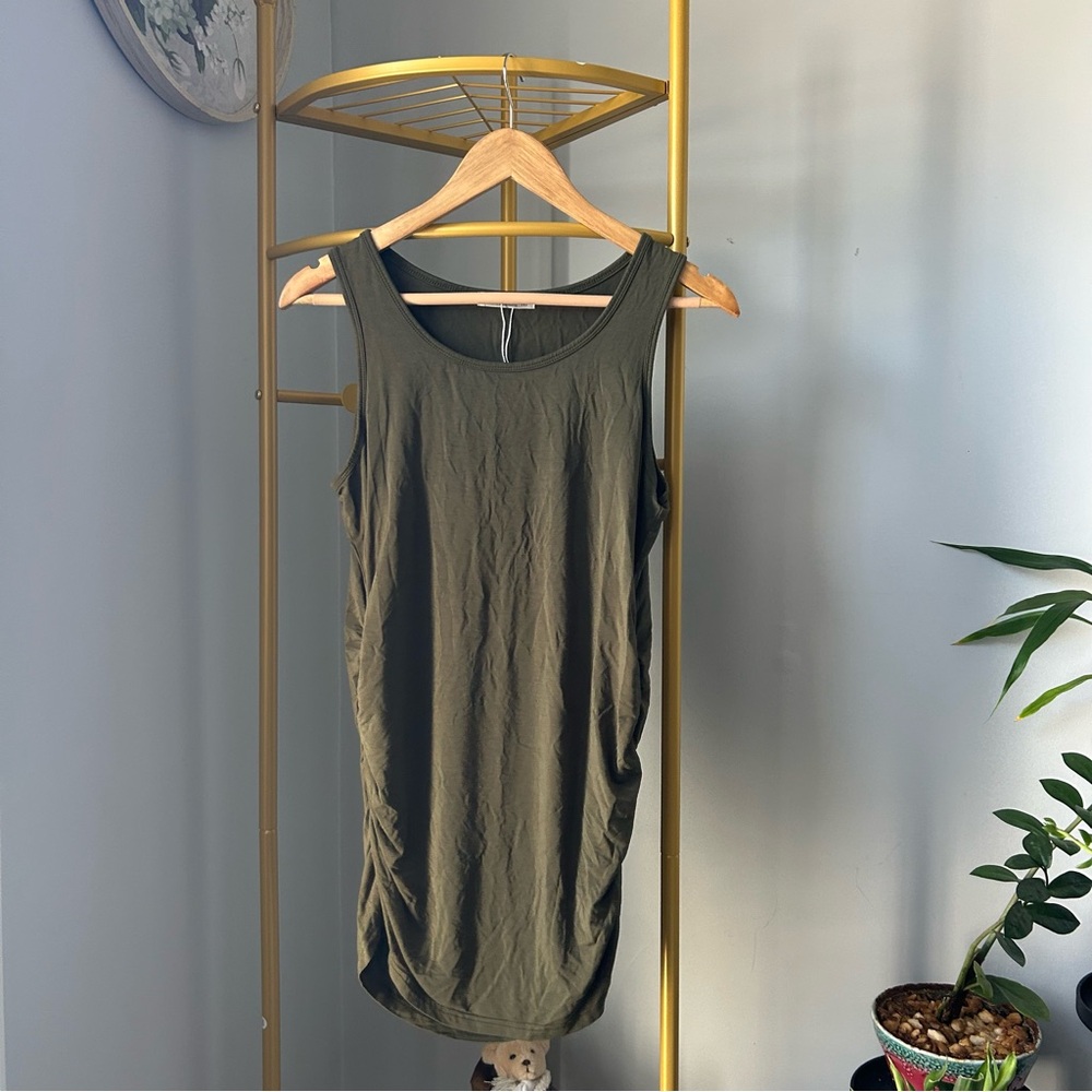 We are the advocate of healthy breastfeeding olive green Sleeveless Tank Top  M